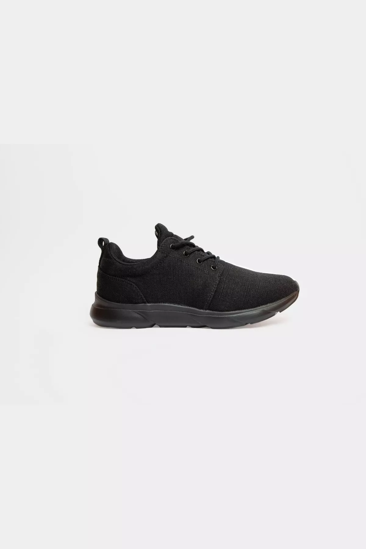 8000kicks EU Sneakers Women Explorer V2 Full Black