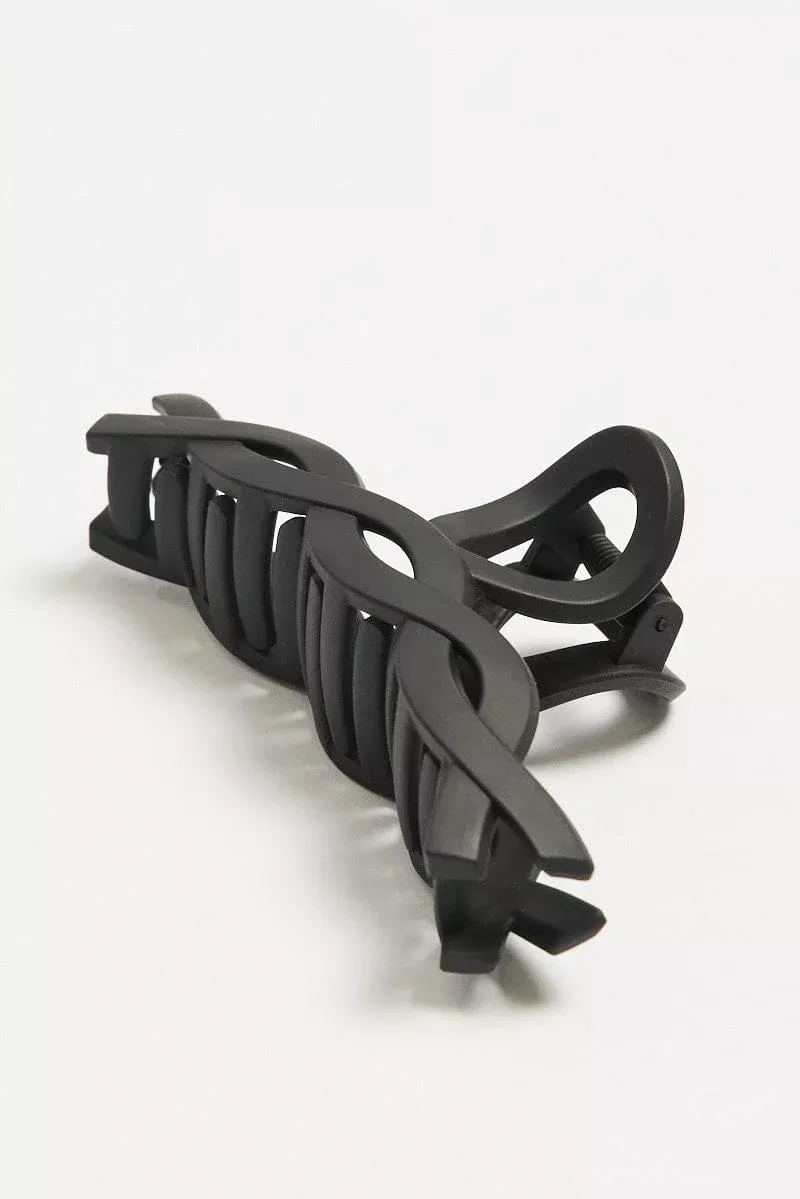 Black Claw Clip Twist