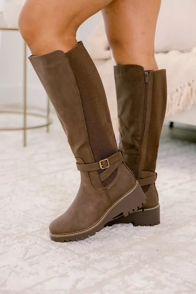 Dynamic Steps Boots, Brown