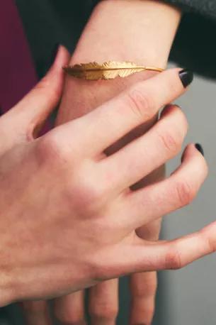 Les Reines Bracelet Golden Laurel 24k Gold Plated