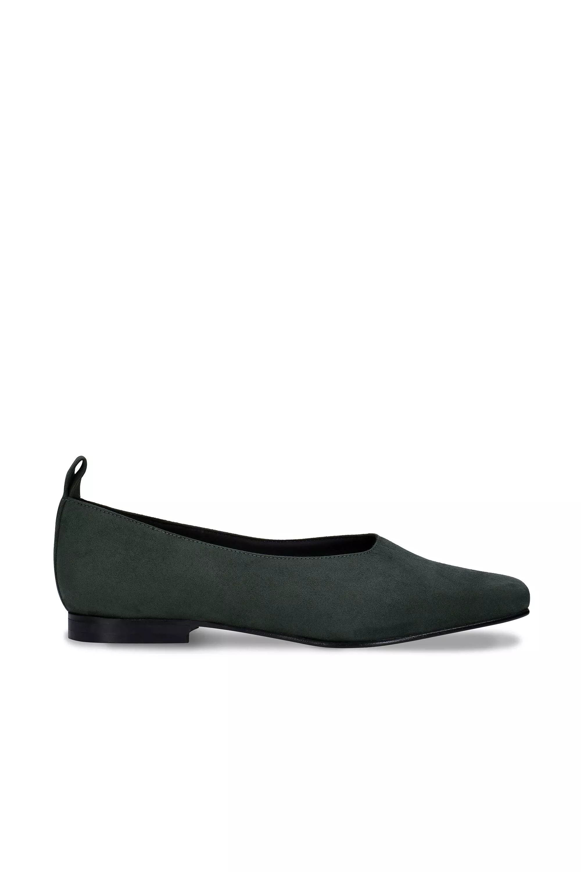 NAE Ballerinas Melita Green