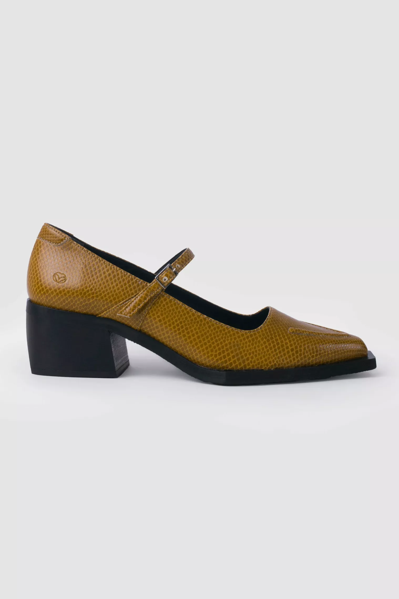 Prev Shoes Julia Hazel