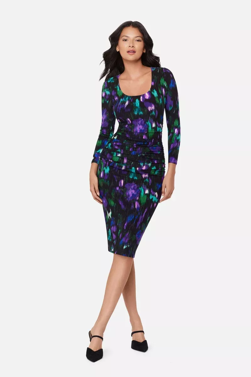 Suri Shaping Dress in Violetta
